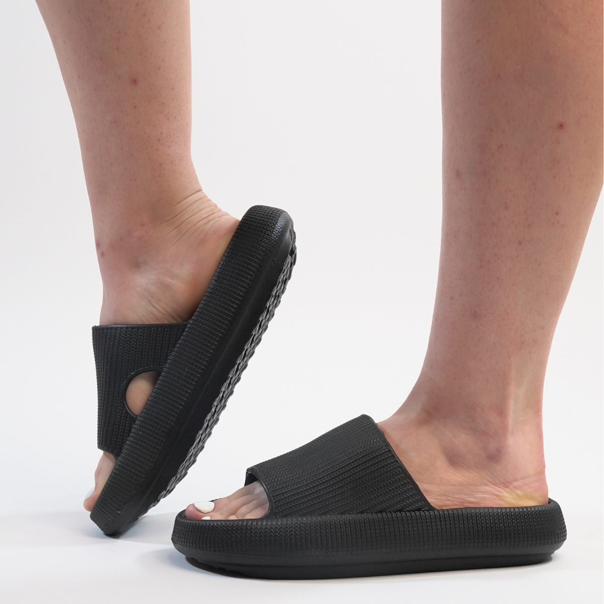 The RSLIDES™ : Cloud Sandals