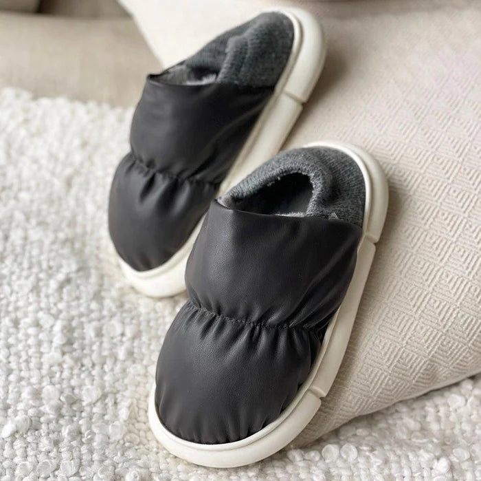 RSLIDES™ :CozyCloud Slippers