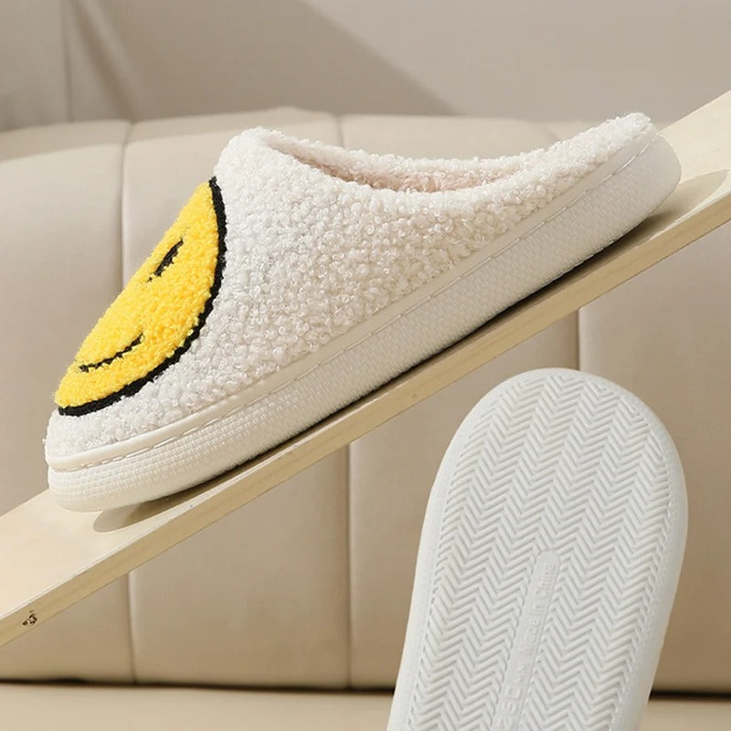 Rslides: Happy Face Slippers